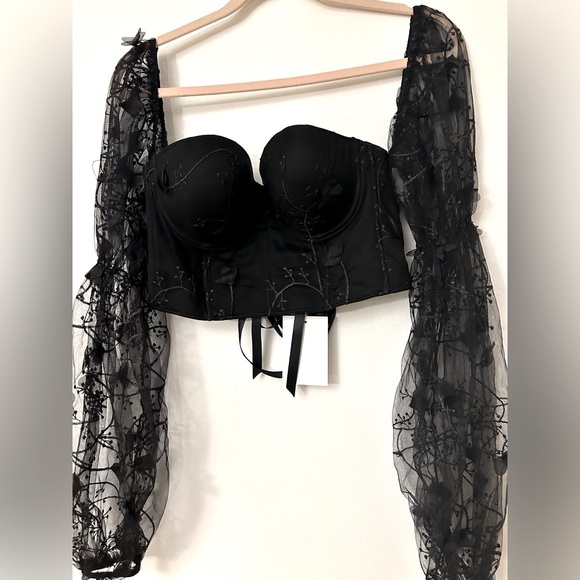 Black Corset - Picture 1 of 2